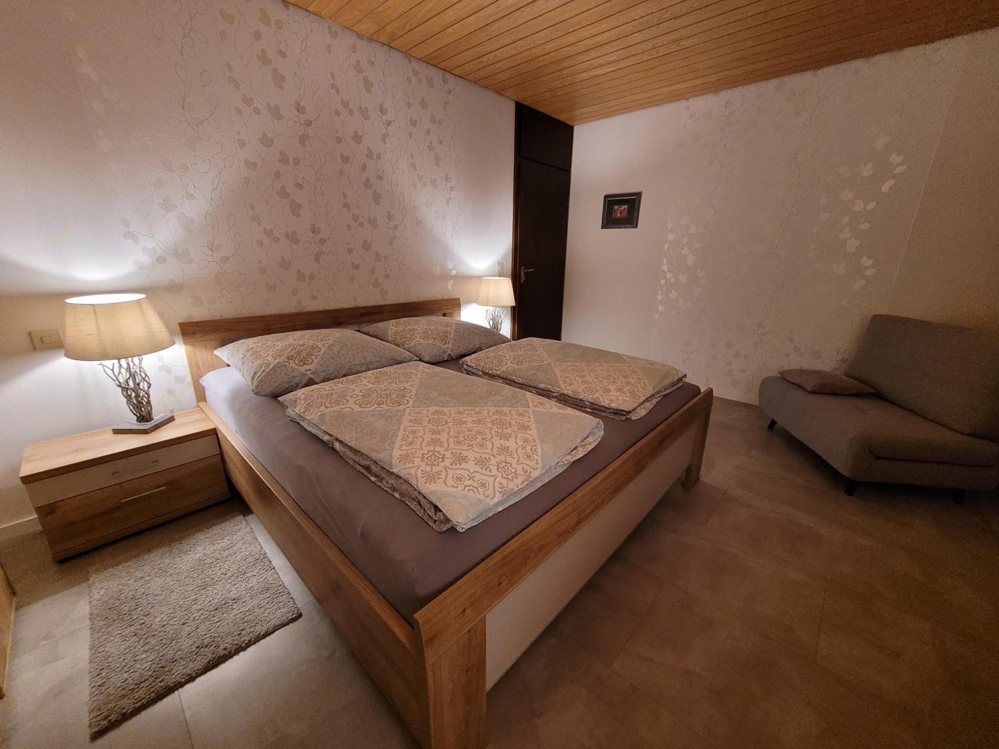 Komfort-Ferienwohnung Auf Der Eulenburg Grafengehaig Eksteriør bilde